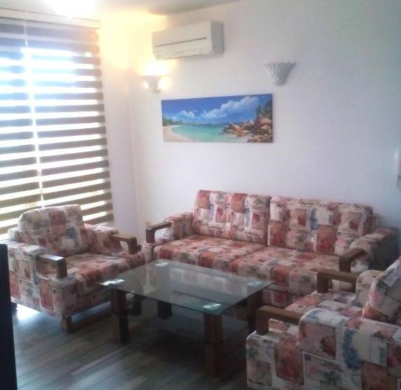 Boutique Apart Hotel Versis