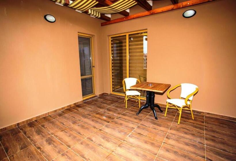 Boutique Apart Hotel Versis