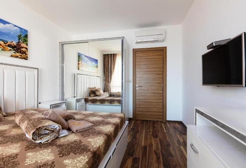 Boutique Apart Hotel Versis