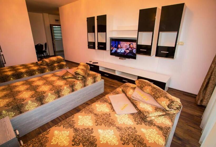 Boutique Apart Hotel Versis