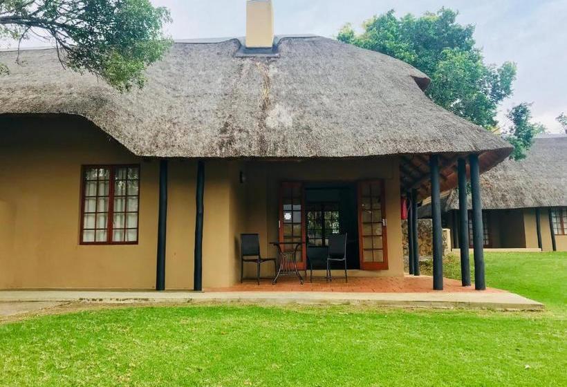 Hlalanathi Drakensberg Resort