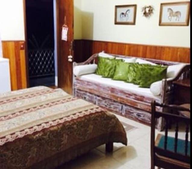 Hospedaria Abbud & Fernandez