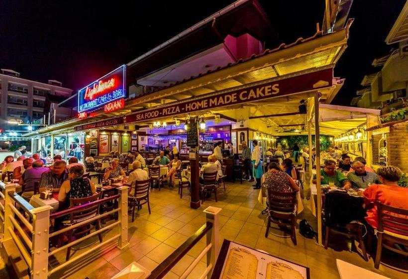 Lighthouse Apartments