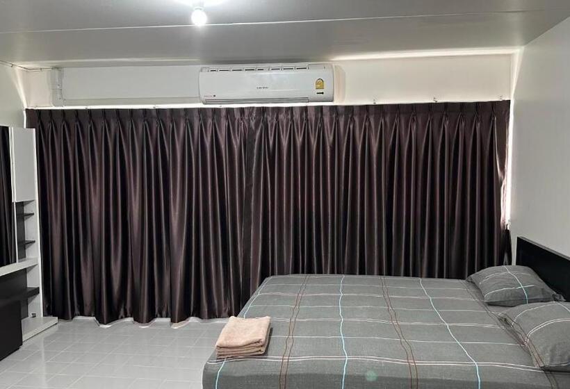 Muangthongthani Rental/khun Dan