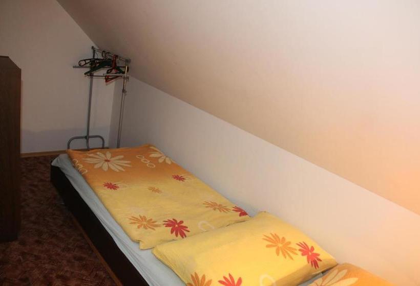 פנסיון Apartment Příbram