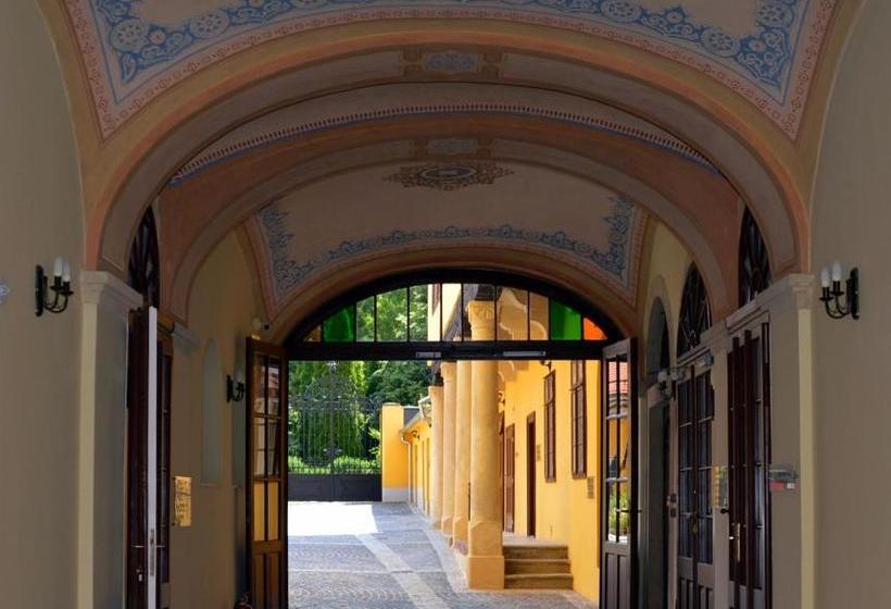 פנסיון Ciszterci Szállás Pécs