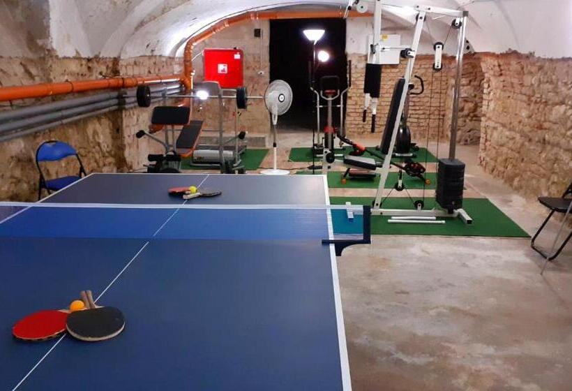 פנסיון Ciszterci Szállás Pécs