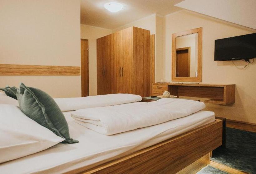 پانسیون Gostisce Ulipi