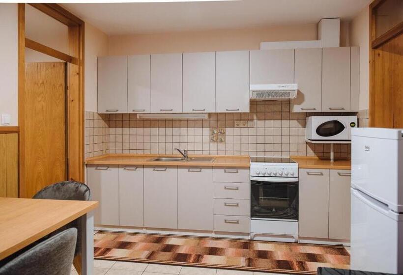 پانسیون Gostisce Ulipi