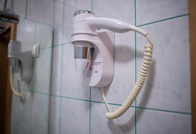 پانسیون Gostisce Ulipi