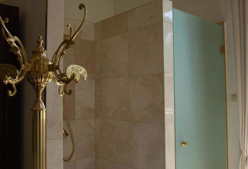 פנסיון Gästehaus Schloss Aschach