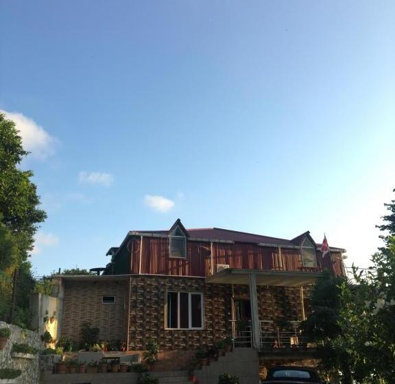 پانسیون Guest House In Gonio