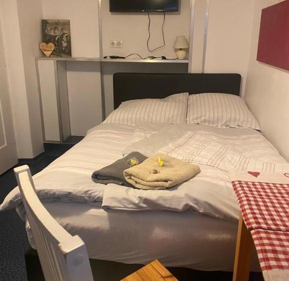 بنسيون Hostel Villa Viva