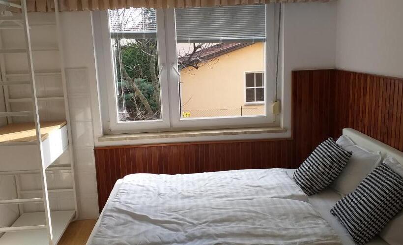 پانسیون Love 2 Solkan