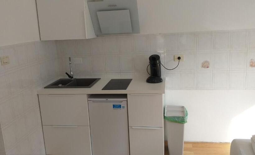 پانسیون Love 2 Solkan