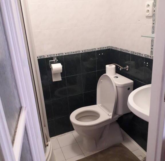 ペンション Penzion Na Střelnici