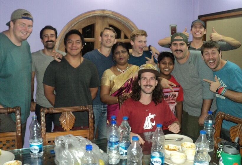 膳宿费 Royal Guest House