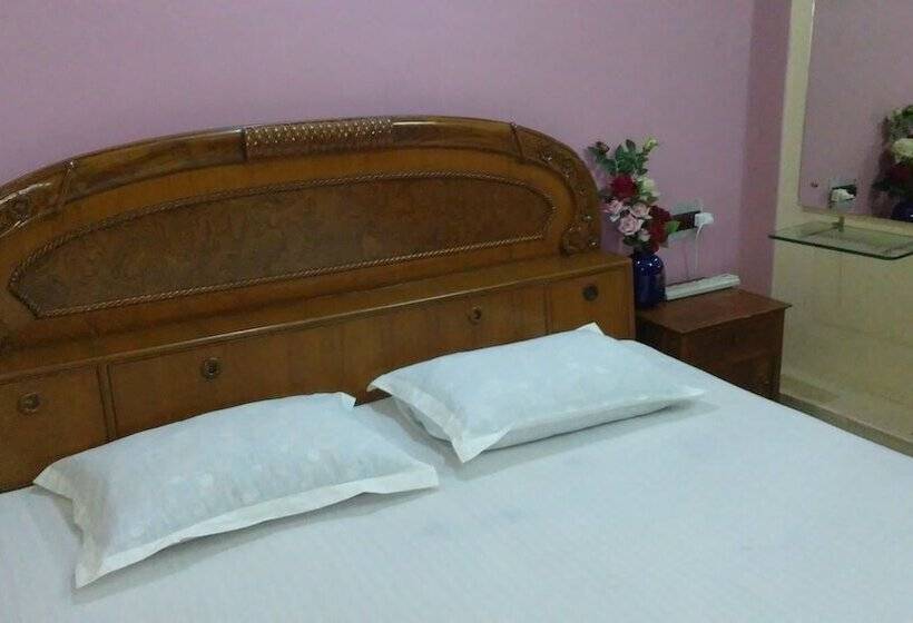 膳宿费 Royal Guest House