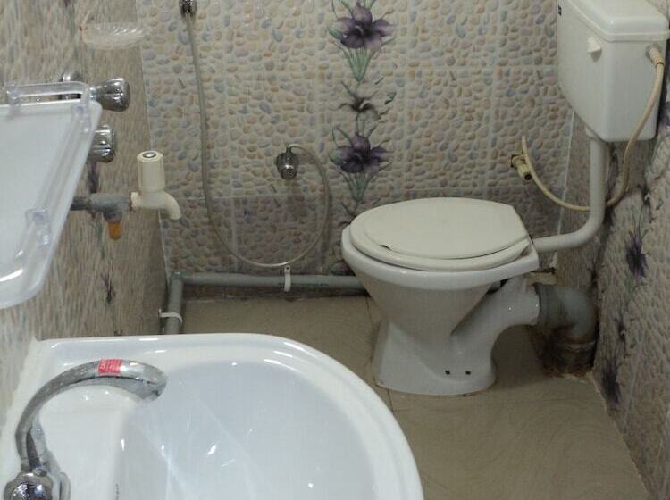 膳宿费 Royal Guest House