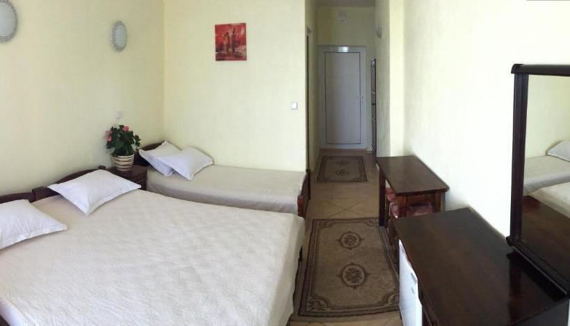 بنسيون Sunny Island Obzor