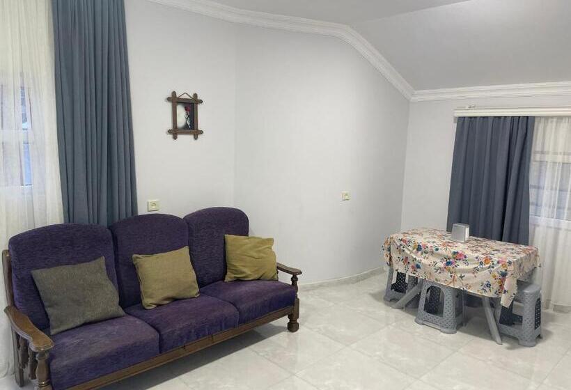 پانسیون Twins