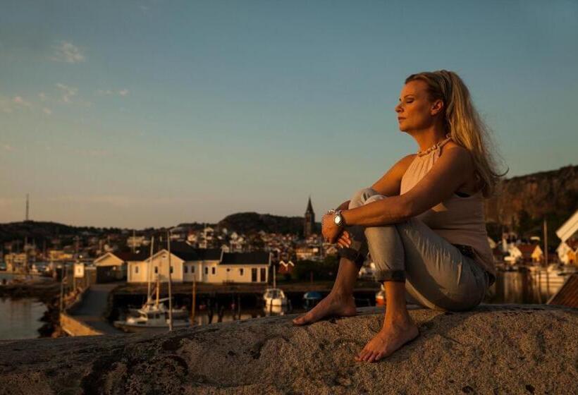 פנסיון Villa Evalotta