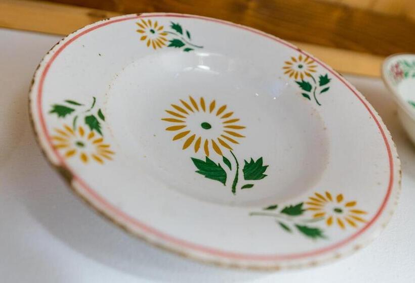 Pensiunea Casa Traditiilor