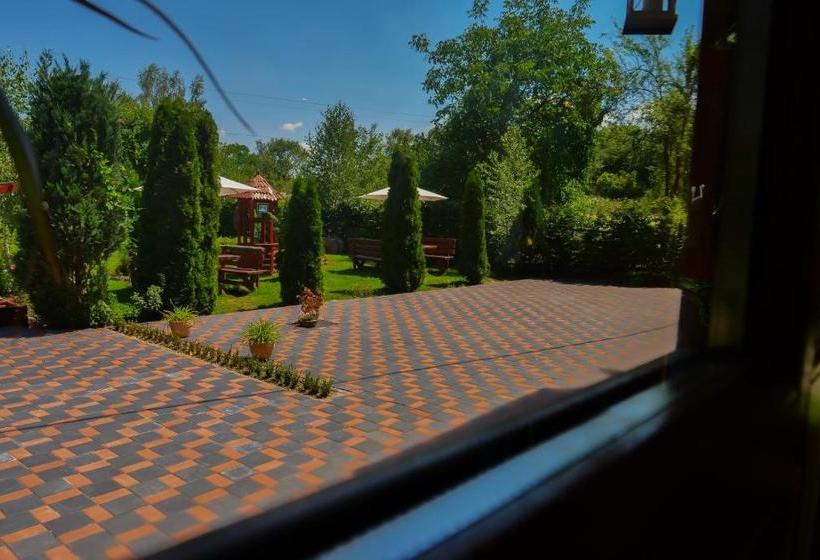 Pensiunea Poiana Avrigului