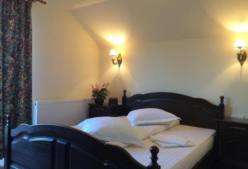 Pensiunea Poiana Avrigului