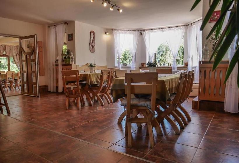 Pensiunea Poiana Avrigului