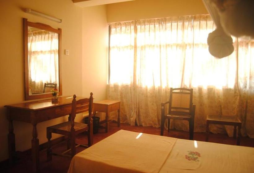 旅馆 Lily Restaurant And Inn