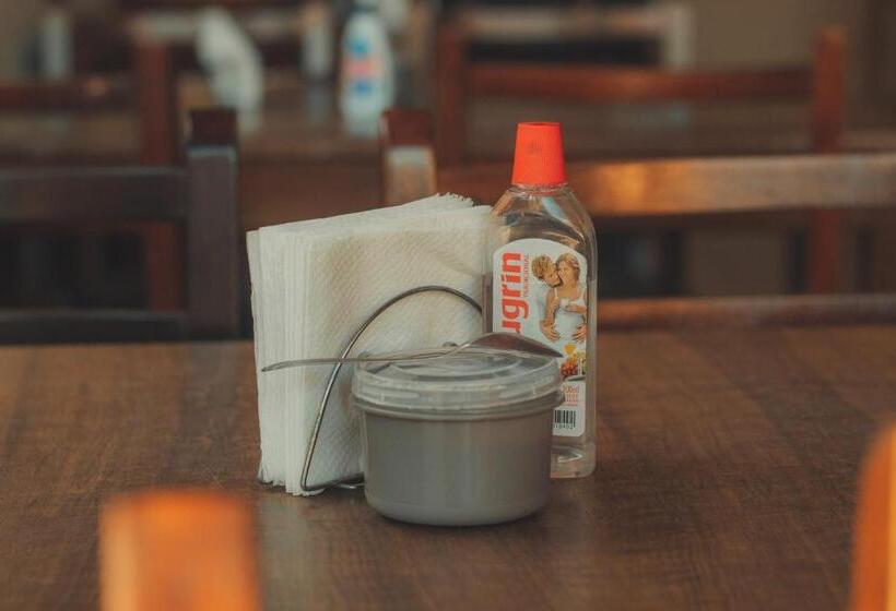 호스텔 Pousada Acqua Bella