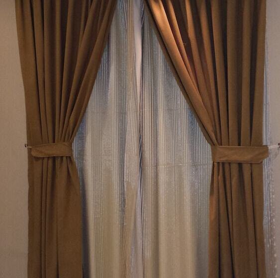 Ashbonh Hotel Suites