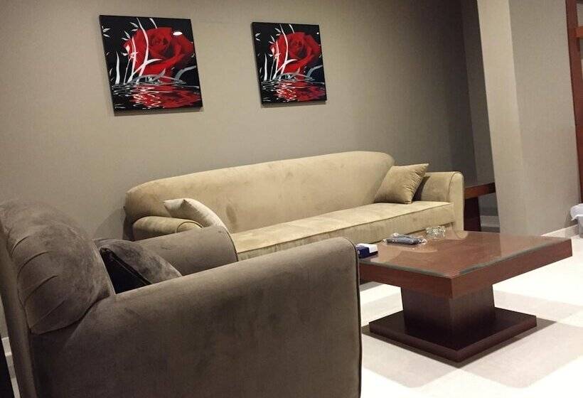 Ashbonh Hotel Suites