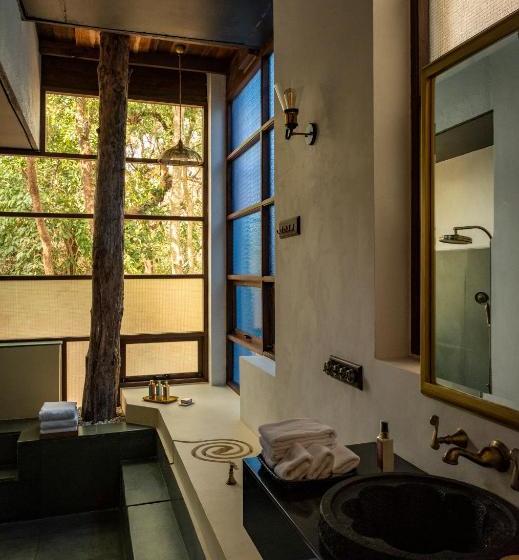 צימר The Postcard Moira