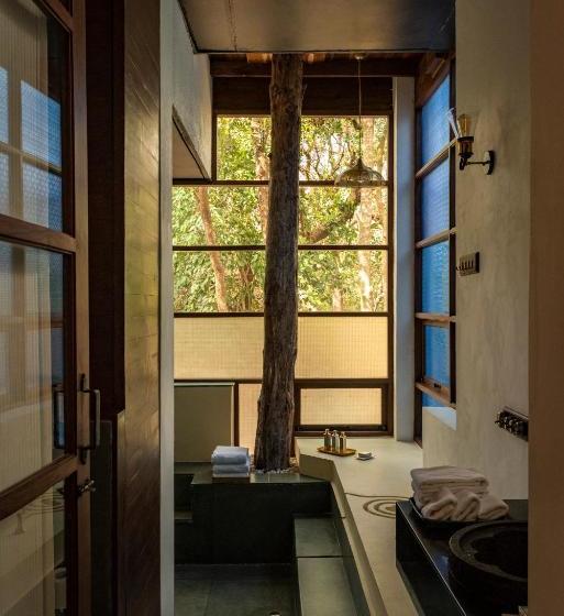 צימר The Postcard Moira