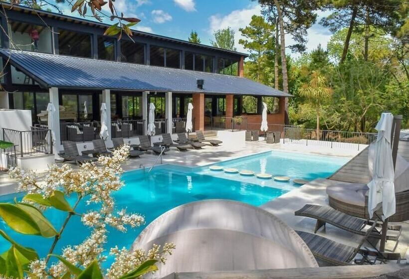 Carilo Hills By Bund