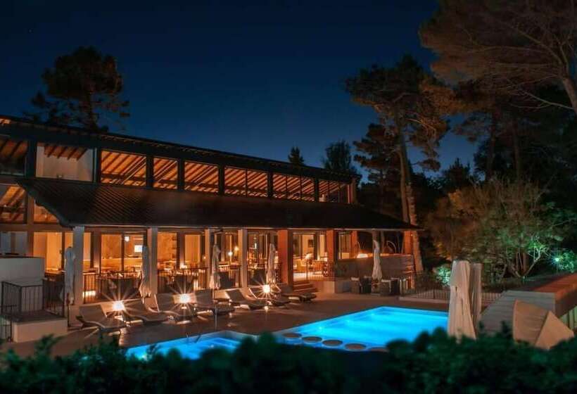 Carilo Hills By Bund