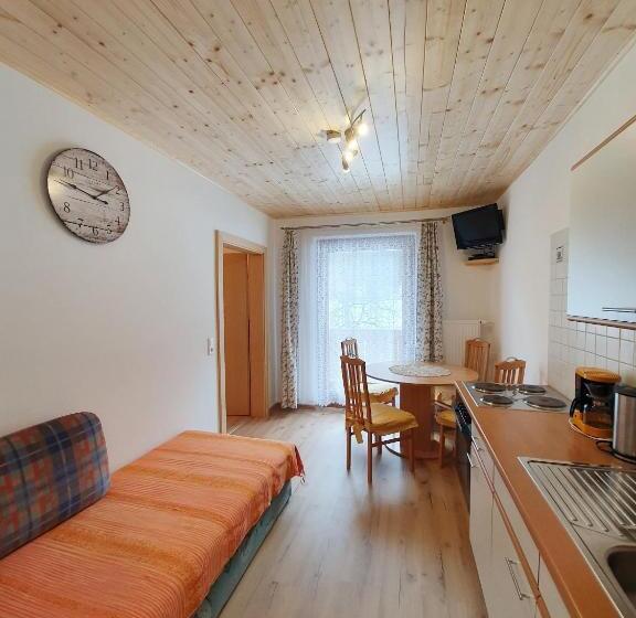 בית מלון כפרי Ferienhof Sturm