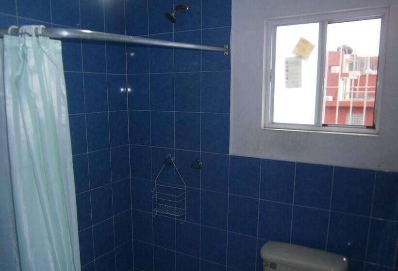 La Pension Casa Azul   Hostel