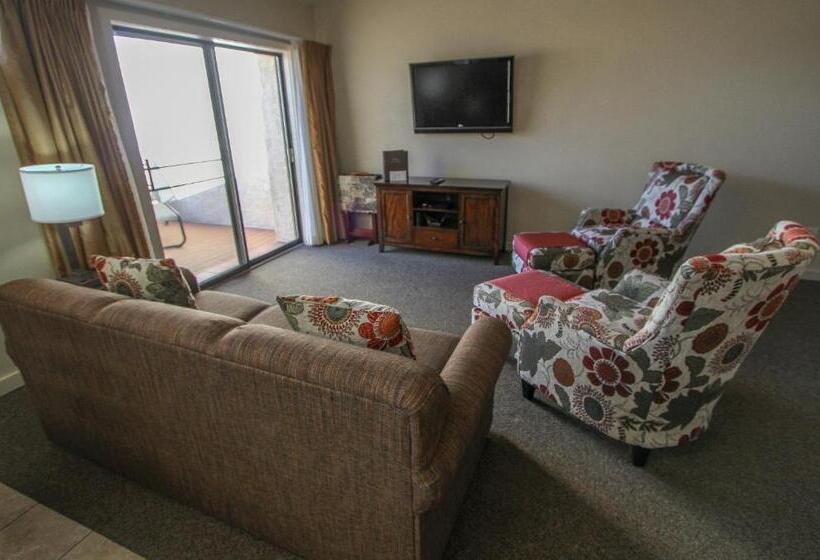 Multi Resorts At Villas At Southgate