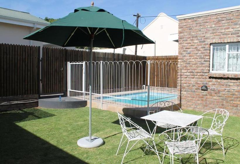 פנסיון Bakgat Blyplek