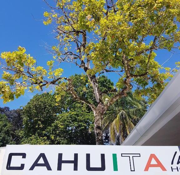 פנסיון Cahuita Inn
