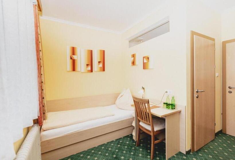 膳宿费 Gasthof Berghof