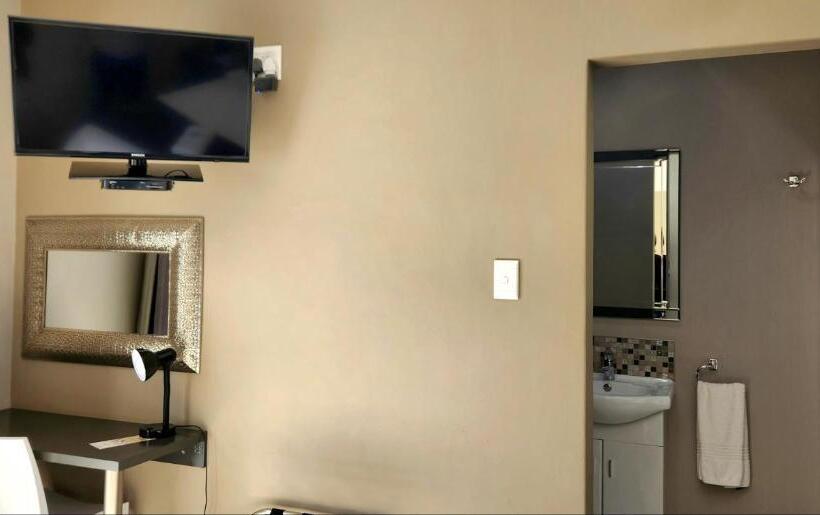 膳宿费 Green Kalahari Guesthouse