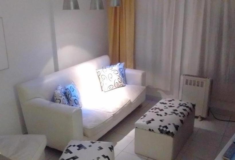 Пансион Guest House Peter Flanders