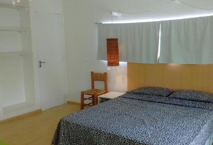 Пансион Guest House Peter Flanders