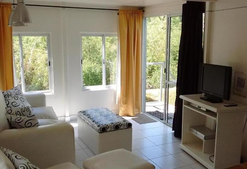 Пансион Guest House Peter Flanders