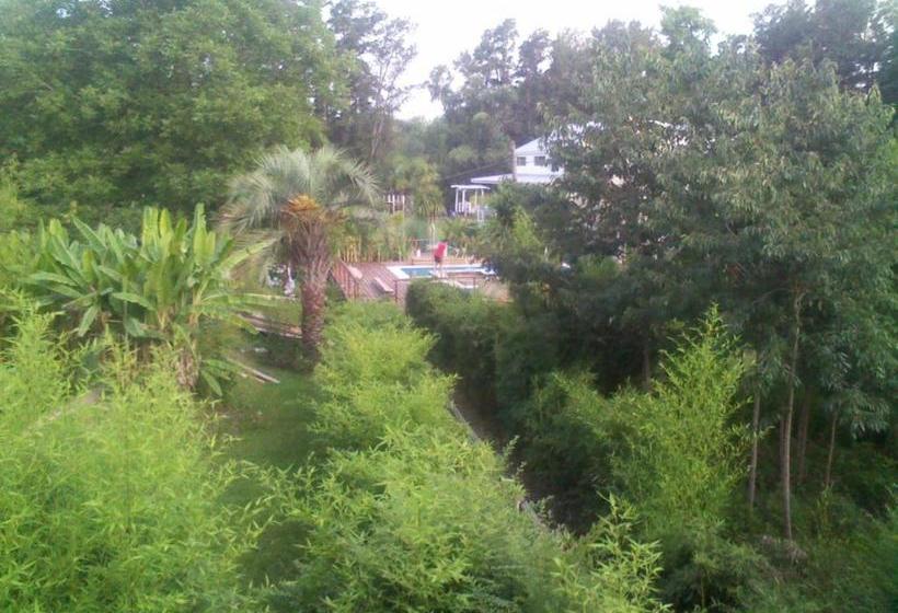 Пансион Guest House Peter Flanders