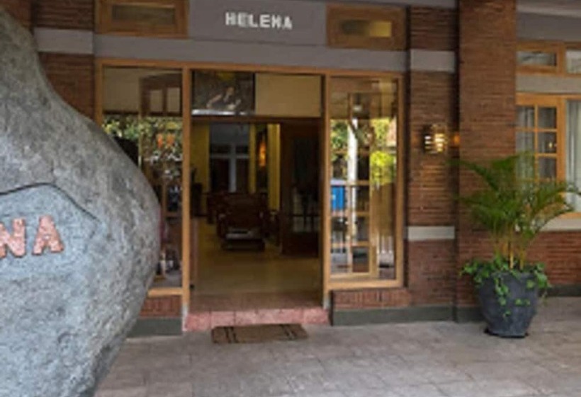 بنسيون Helena Guest House